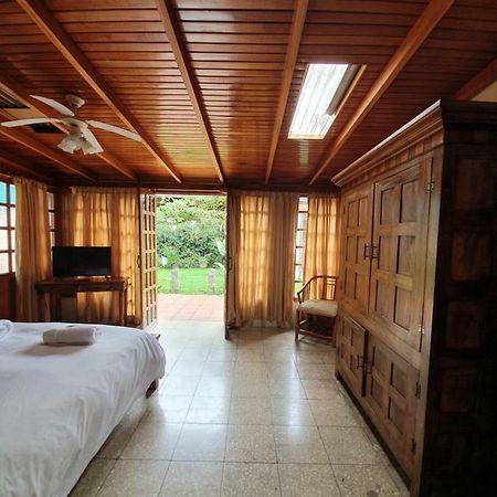 Turrialba Bed & Breakfast Kültér fotó