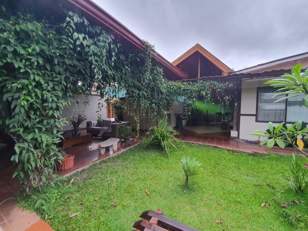 Turrialba Bed & Breakfast Kültér fotó