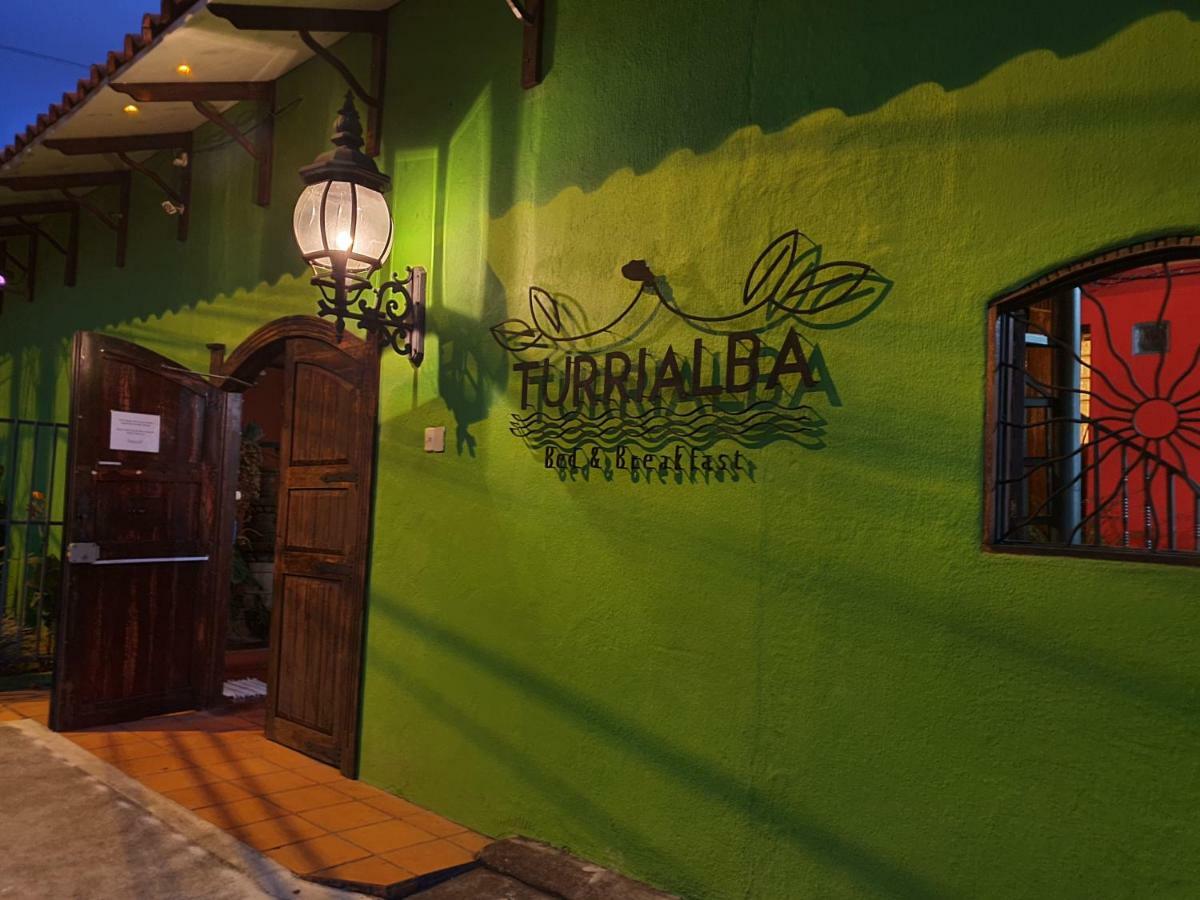 Turrialba Bed & Breakfast Kültér fotó